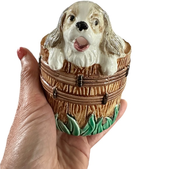 Spaniel Puppy in Barrel Creamer and Sugar Bowl w/ Lid Set VINTAGE - Picture 8 of 11
